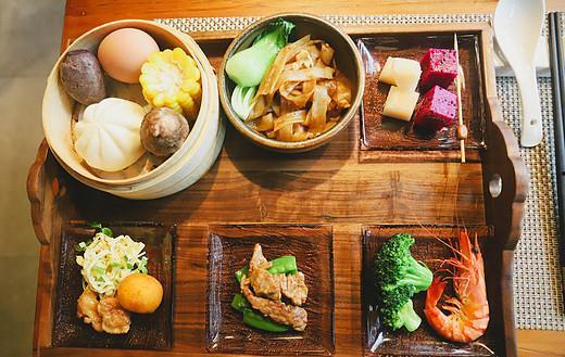 杭州網紅打卡餐廳西湖,西湖畔網紅餐廳的美食之旅